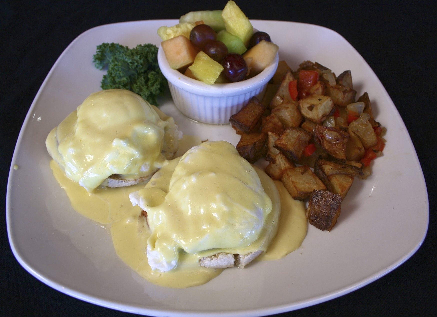Eggs Benedict (2)